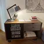 Semesterbostad Modern Comfort In Old Town *