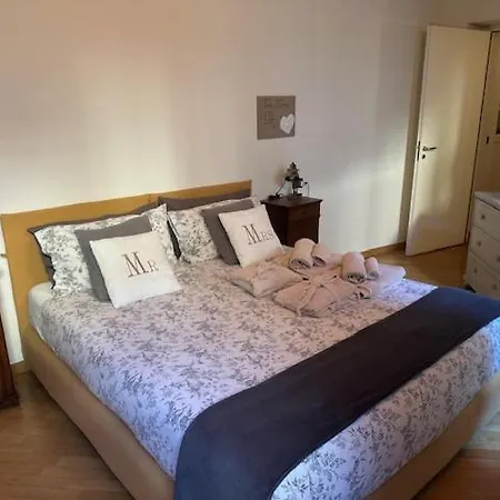 Semesterbostad Modern Comfort In Old Town