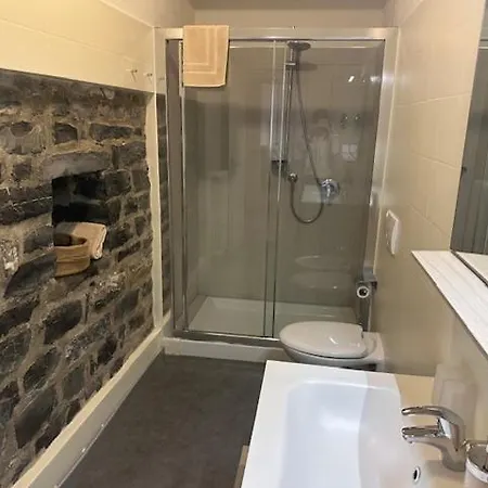 Feriehus Modern Comfort In Old Town Como